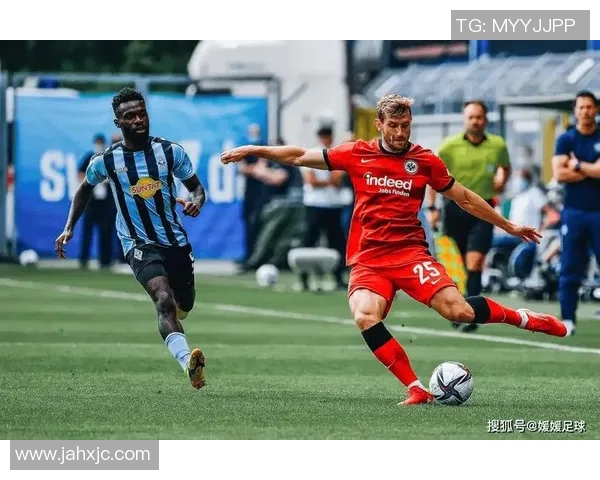 奥格斯堡不敌科隆,主场遭遇惨败,球迷失望不已 奥格斯堡不敌科隆,主场遭遇惨败,球迷失望不已