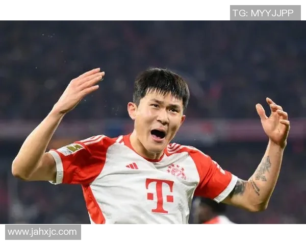 拜仁慕尼黑签下年轻后卫，提升后防实力