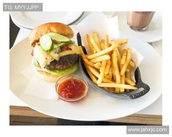 汉堡主席参选黄童话引发争议,李玉龙质疑其背景和动机