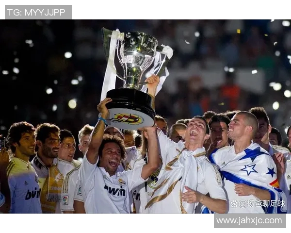 皇马连续7轮不败，成功卫冕西甲冠军成热门