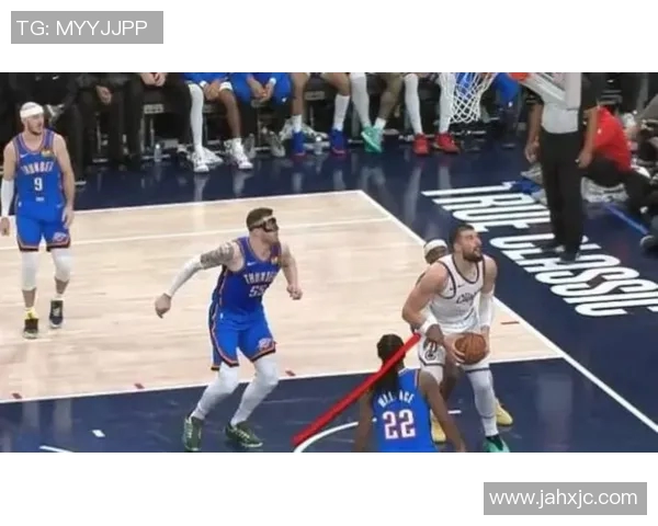 快船主场大胜太阳,继续稳坐西部次席位置 快船主场大胜太阳,继续稳坐西部次席位置