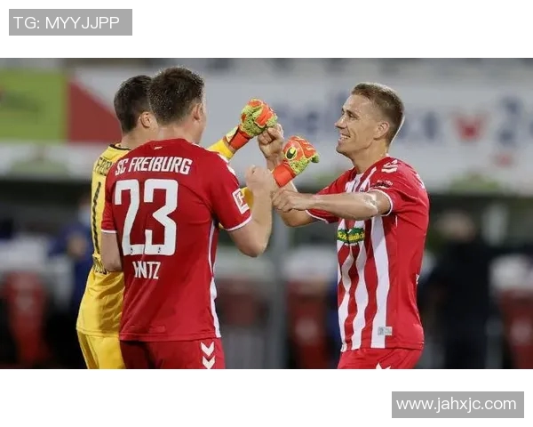 狼堡客场战平弗赛堡德甲榜首宝座岌岌可危 狼堡客场战平弗赛堡德甲榜首宝座岌岌可危