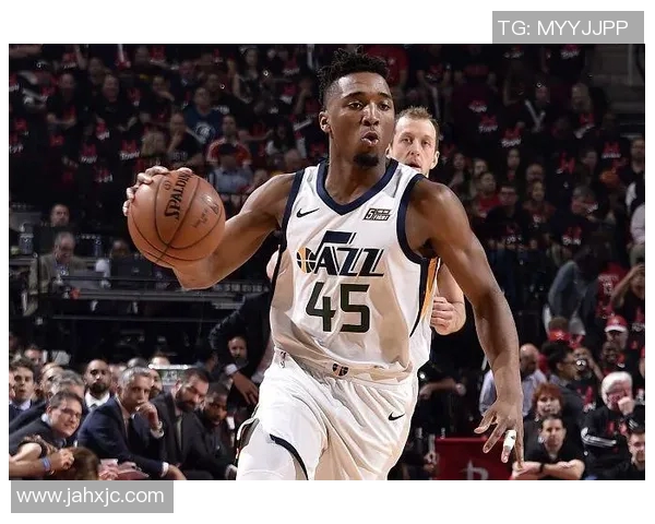 米切尔砍下33+8+7,率领爵士击败奇才——全场焦点与亮点解析 米切尔砍下33+8+7,率领爵士击败奇才——全场焦点与亮点解析