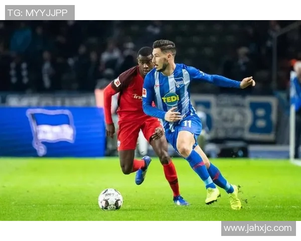 沙尔克04客场失利法兰克福取得胜利Gain胜追梦